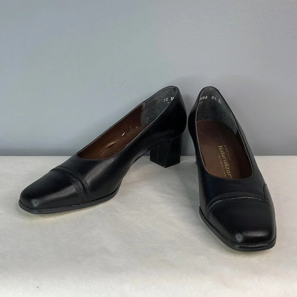 NATURALIZER Black Leather Square Toe Block Heel Pumps Parisian Size 8.5 Narrow - Picture 11 of 11